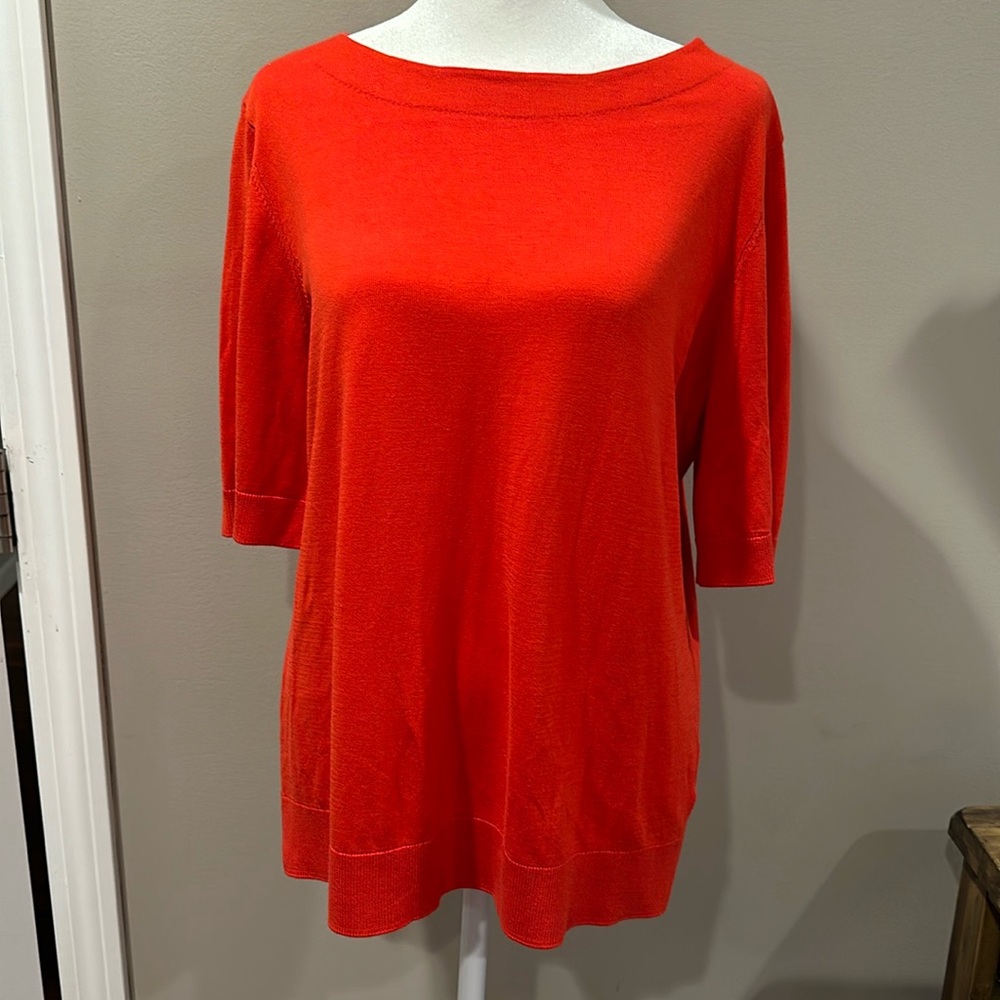 Talbot’s Quarter Sleeve Red Blouse with Key Hole Back Size Large